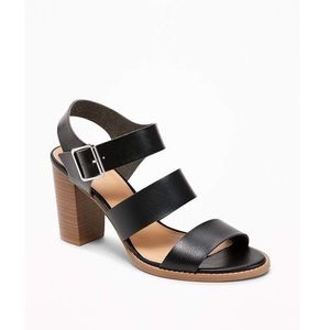 💕Old Navy Block Heel Sandal